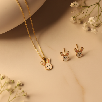Bunny enamel necklace set